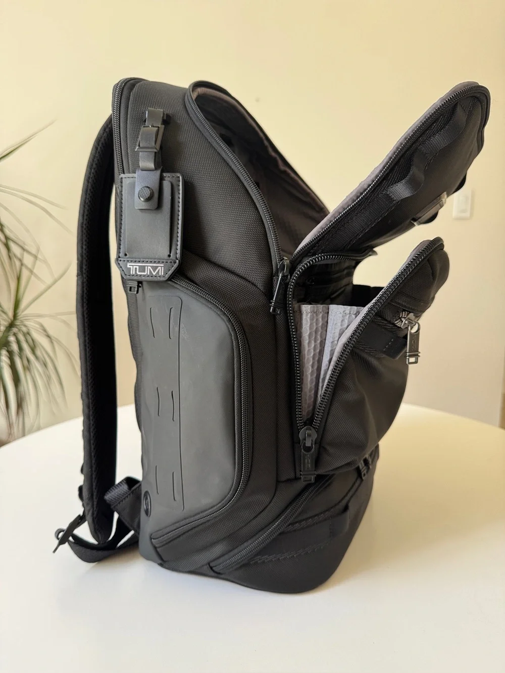 Tumi brand new